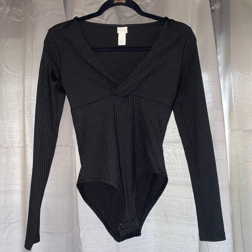 Black long sleeve bodysuit